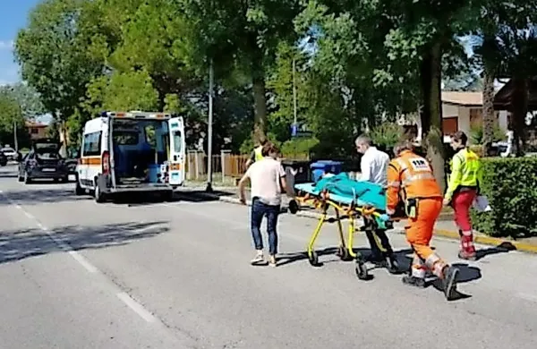 19-letno Asio Sagripanti so po nesreči, v kateri je umrl 52-letni 
kolesar, v šoku prepeljali v bolnišnico.