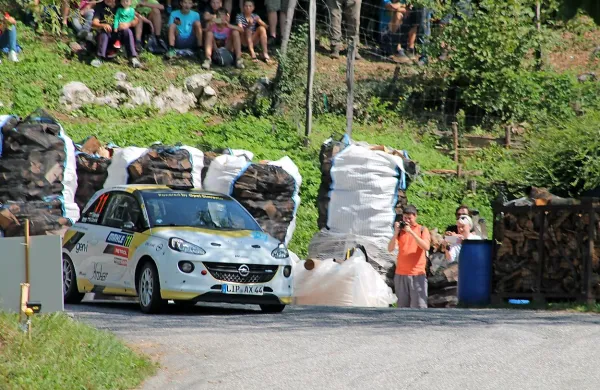 Turk izgubil vodstvo