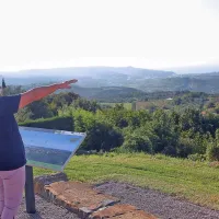 Prva slovenska vinska fontana v nesporni prestolnici Dežele refo&scaron;ka