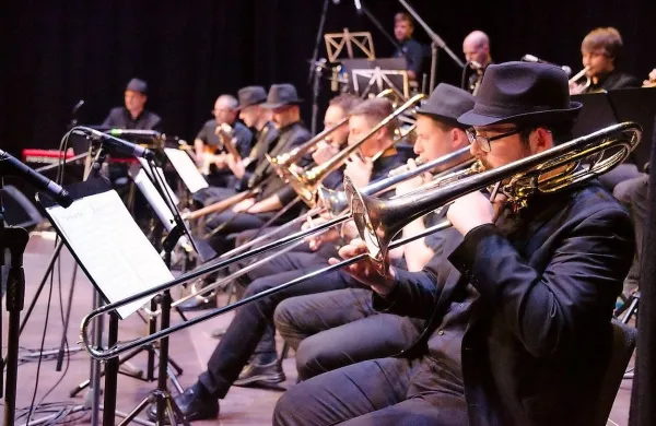 Jazz Punt Big Band bo zaigral Beatlese.