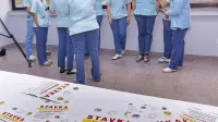 Zaposleni v zdravstveni negi so leta 2013  stavko zamrznili, opozorilno so 
dve uri stavkali še februarja letos, fotografija je iz izolske bolnišnice.

