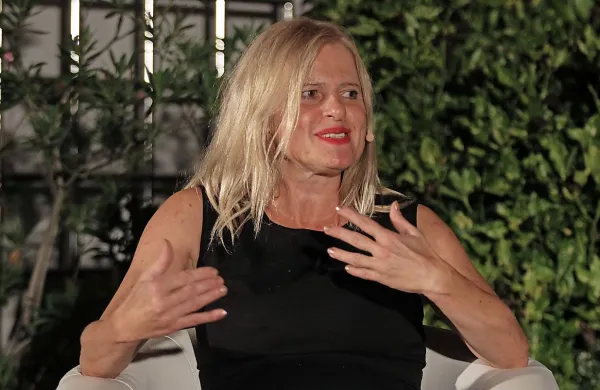 Mojca Kumerdej je bila prejšnji teden slovenska avtorica v središču letošnjega festivala Vilenica. 