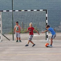 V Dolu imajo novo igri&scaron;če in večnamensko plo&scaron;čad