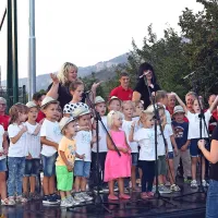 V Dolu imajo novo igri&scaron;če in večnamensko plo&scaron;čad