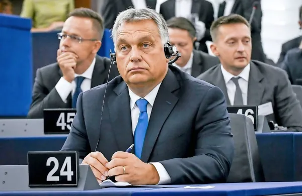 

Evropski parlament je prejšnjo sredo potrdil poročilo, v katerem 
se Madžarski očita ogrožanje demokracije, pravne države in 
temeljnih pravic.