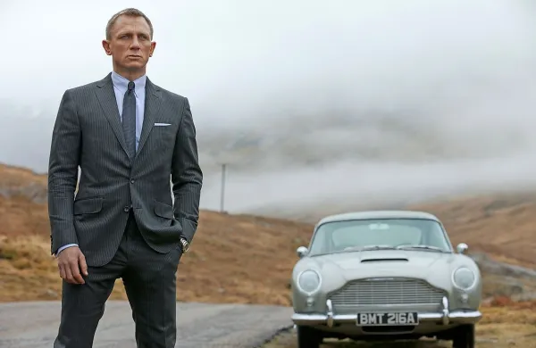 Igralec Daniel Craig bo ponovno sprejel vlogo agenta 007. 
