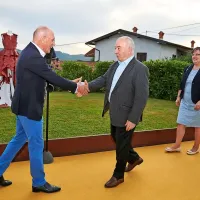 Igor Simčič (levo) in ruski veleposlanik v Sloveniji Doku Zavgajev

