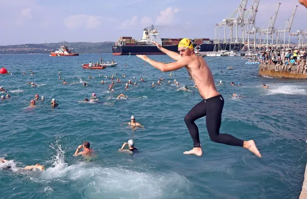 Ironman bo odprl plavalni del v morju pred Koprom.