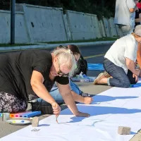 Obalo med Koprom in Izolo so zavzeli &scaron;olarji in dru&scaron;tva