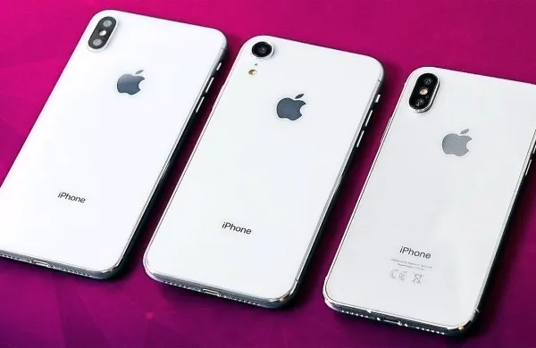 Koliko dni mora delavec v Sloveniji delati, da bi zaslužil za novi 
Applov  iPhone Xs?