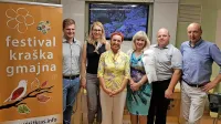 O gradiščih so v Matavunu spregovorili (z leve):  Borut Kokalj, dr. 
Maša Sakara Šučević,  dr. Katja Hrobat Virloget, Astrid Prašnikar, 
Goran Živec in Stojan Lipolt.

