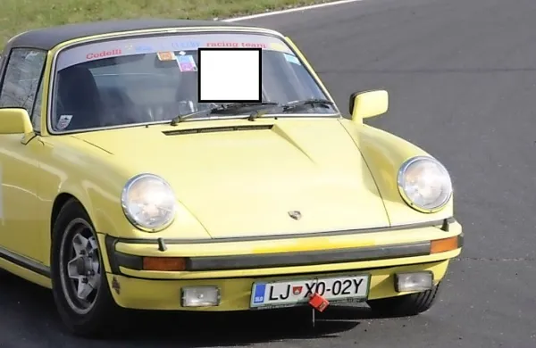 V Izoli je nekdo ukradel osebni avtomobil porsche targa 911, letnik 
1976, cabrio izvedbe, živo rumene barve, s črno platneno streho, 
registrskih številk  LJ X0-02Y.