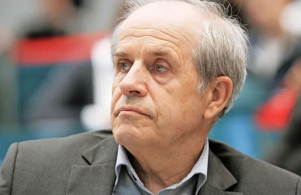 Svetlik: &ldquo;Pogodbo sem podpisal, a ne za dekansko funkcijo&rdquo;