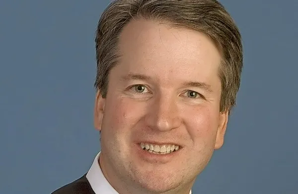 Ameriški predsednik Donald Trump je v ponedeljek na novinarski 
konferenci izjavil, da ga ne bo nič motilo, če bo FBI preiskal vse 
obtožbe proti kandidatu za vrhovnega sodnika Brettu Kavanaughu 
(na fotografiji). 