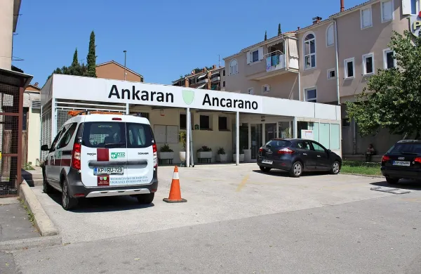 V ankaranski občinski upravi, ki deluje v Regentovi ulici, naj bi še 
letos zaposlili načelnika ali načelnico oddelka za družbene 
dejavnosti.