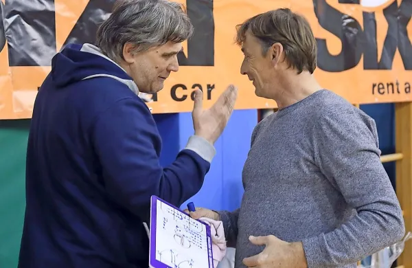 Predsednik Branko Cvetičanin (levo) in lanski prvi trener Tomo Kraševec. Portorož so lani vodili trije 
trenerji (začasno Denis Nusdorfer in nato Konstantin Subotić).