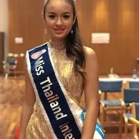 Poleg kulinaričnega dela je v Kielu potekalo tudi lepotno tekmovanje Miss Thailand International, lento najlepše pa je osvojila 
njuna 13-letna hčerka Isabela Kim.