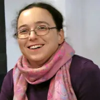 Veronika Dintinjana