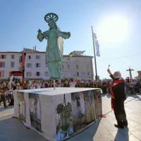 Nadangel Mihael se je vrnil v Piran