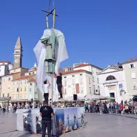 Nadangel Mihael se je vrnil v Piran