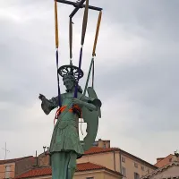 Nadangel pripravljen na polet &ldquo;domov&rdquo;