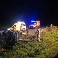 Oba  sopotnika  zadaj sta bila huje poškodovana, eden izmed njiju 
je kmalu po nesreči na kraju podlegel poškodbam.