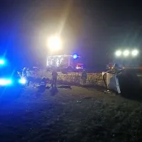 Oba  sopotnika  zadaj sta bila huje poškodovana, eden izmed njiju 
je kmalu po nesreči na kraju podlegel poškodbam.