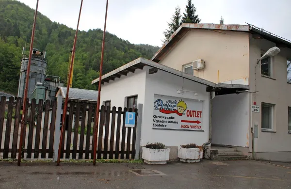 Proizvodni in upravni prostori bodo konec  novembra na dražbi,  za nakup blagovne znamke Mali princ pa bo stečajni upravitelj kmalu 
začel zbirati zavezujoče ponudbe.