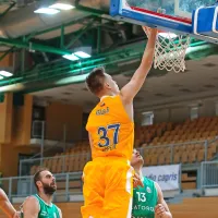 Zlatorog lahek trening za Primorsko