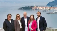 Prvih pet na listi izolske SD za občinski svet: (z leve)Valter 
Jugovac, Romina Kralj, Aleksej Skok, Katja Flego in Valdi Morato
