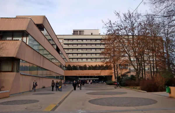 V zadnjih letih je policija obravnavala več korupcijskih kaznivih 
dejanj tudi v ljubljanskem kliničnem centru.