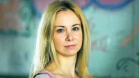 Irena Bačlija Brajnik je profesorica s katedre za analizo politik in 
javno upravo ljubljanske Fakultete za družbene vede.  