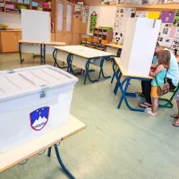 Volilna udeležba na lokalnih volitvah je doslej zaostajala za tisto 
na parlamentarnih. 