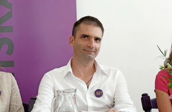 Klemen Miklavič