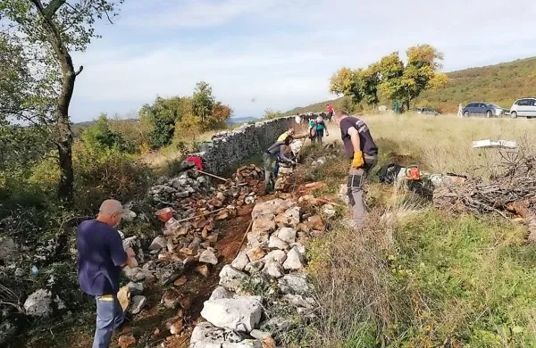 Stara pot že skoraj nared