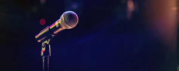 Ni govornik vsak, kdor stopi k pultu za govornike