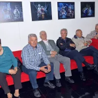 Bralci ob 71. rojstnem dnevu Primorskih novic na ogledu predstave Trio