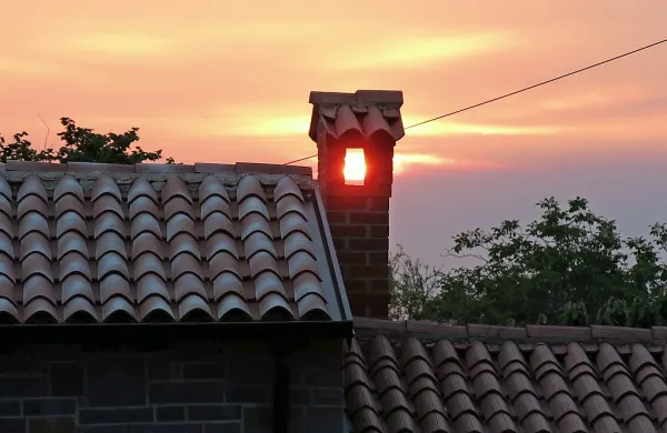 Od srede sonce s &scaron;ibko burjo, nadpovprečne temperature se poslavljajo