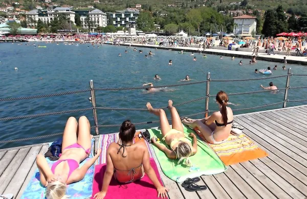 Ob turističnem razvoju Portoroža ne smemo spregledati niti 
njegovih prebivalcev, pravijo kandidati za piranskega župana.