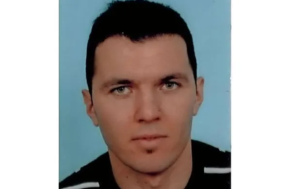 Iskanje pogrešanega 36-letnega Klemena Musulina iz Trebnjega, ki 
se je v noči na soboto iz službene zabave sam peš podal s Krvavca 
v dolino, še vedno poteka.