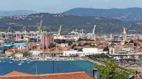  Večina županskih  kandidatov bi središče mesta oživila tudi z 
nižjimi najemninami, s katerimi bi poleg trgovcev pritegnili tudi 
druge ustvarjalce.