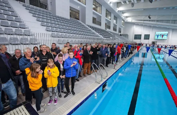 Odprli so olimpijski bazen