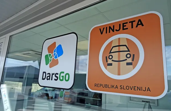 Dars v zadnjih letih povečuje prihodke, tudi na račun uvedbe 
elektronskega cestninjenja za tovorna vozila.
