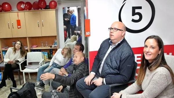 Drugouvrščenemu  Danilu Markočiču z zgolj  šestimi glasovi razlike 
sledi Aleksej Skok (na fotografiji). 