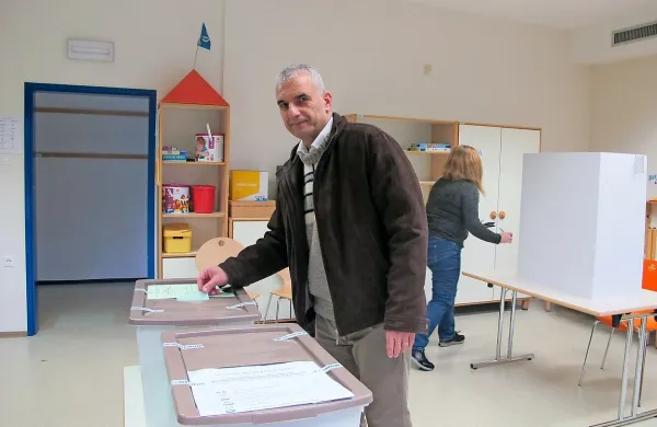 Gregor Strmčnik bo Ankaran vodil še štiri leta. 