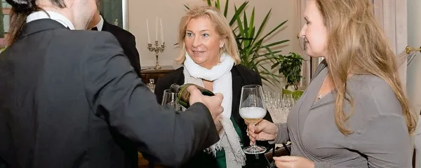 Nara&scaron;čajoče zanimanje za slovenska vina