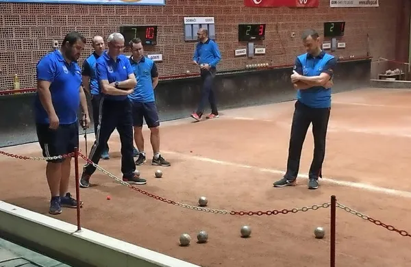 V obračunu vodilnih moštev superlige so bili bolj natančni 
Sežanci.