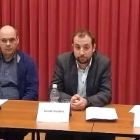 Številne dejavnosti v jubilejni sezoni  Glasbene šole Nova Gorica so  na tiskovni konferenci predstavili (z leve) Vida Mokrin Pauer, 
Andreja Konjedic Lenardič, Marko Kodelja, Sandi Vrabec, Metka Sulič in Alessandro Sluga.
