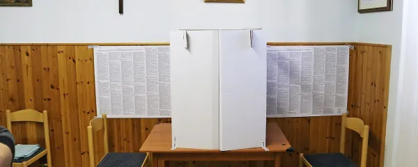 Izzivalci in branilci