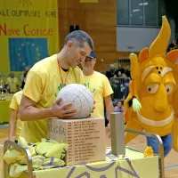 Sončkov dan v &scaron;portnem in družabnem duhu